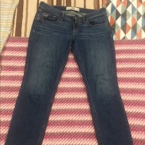 Hollister jeans
